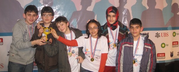 Yıldırım Kolejine juri özel ödülü..