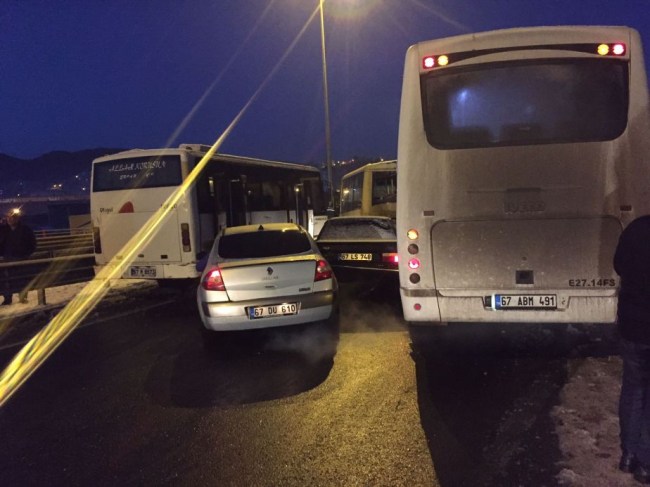 Kdz. Ereğli hastane kavşağında zincirleme kaza