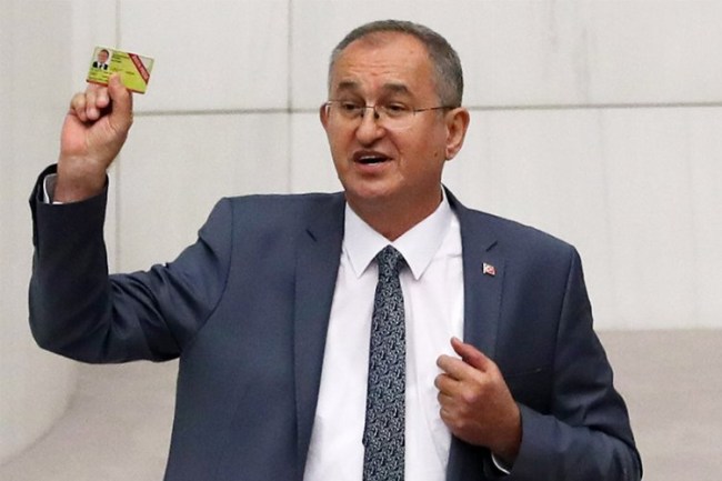 Türkiye'de 18 bine yakın basın kartlı gazeteci var