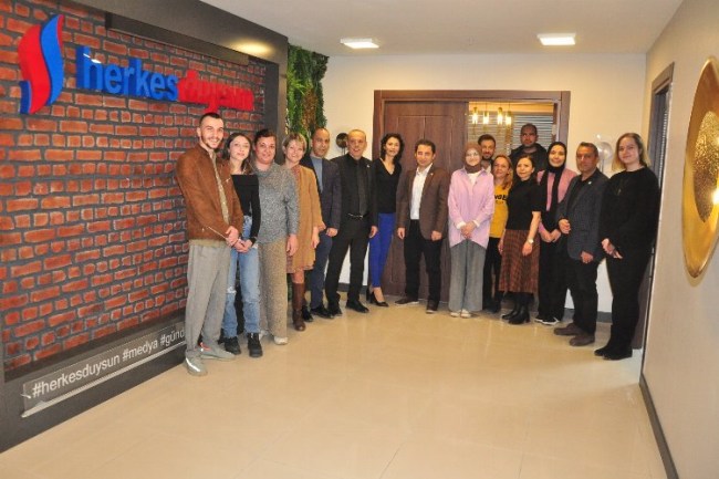 Herkes Duysun tam kadro iş başında