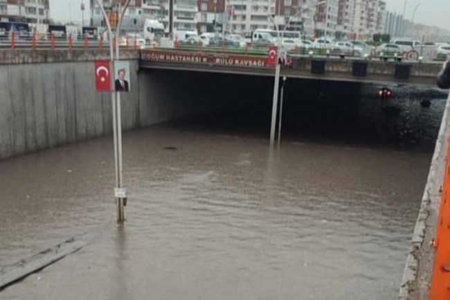 Diyarbakır'a aşırı yağış uyarısı
