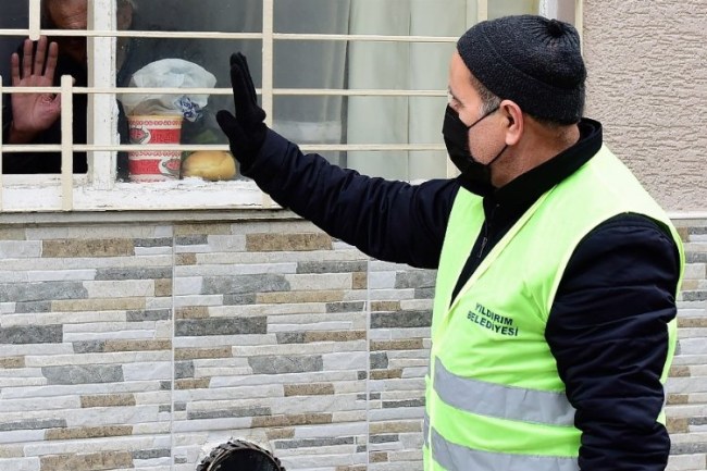 Bursa Yıldırım 'gönül sofraları' ile paylaşıyor