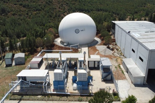 672 bin hanenin aylık elektriği çöpten üretiliyor