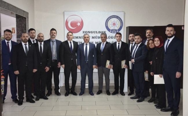 Zonguldak Emniyetinden 16 personele takdir belgesi