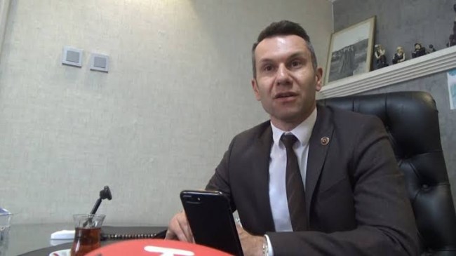 Evrim Balbaloğlu İYİ Parti’ye ihanet etti