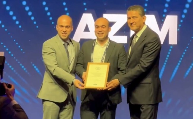 Ford Başkanlık ödülü Azim Otomotiv’in