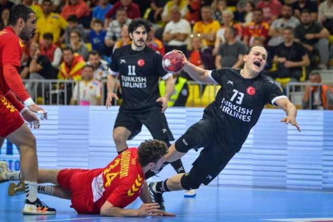 A Milli Erkek'ler Kuzey Makedonya'ya mağlup oldu