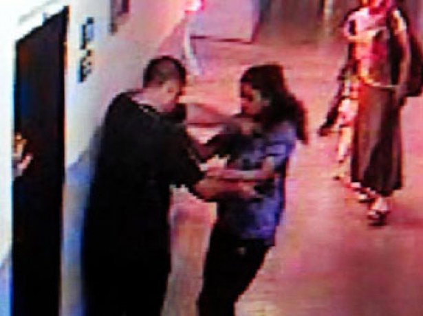 Veli okul bastı, müdürü bıçakla kovaladı