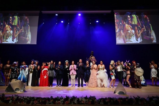 Türkiye'nin ilk cam festivali 7. kez kapılarını açıyor