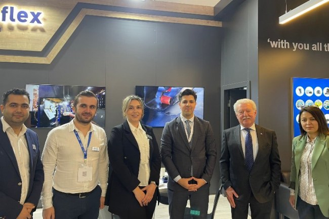 Ak-İzo Almanya'daki fuarda büyük ilgi gördü