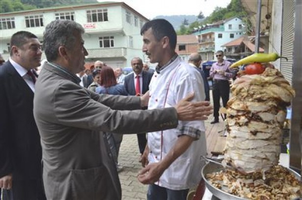 "Reyhan'lı da anneler ağlıyor!."