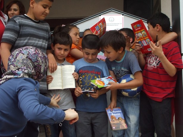 Sosyal sorumluluklarını yerine getirdiler..