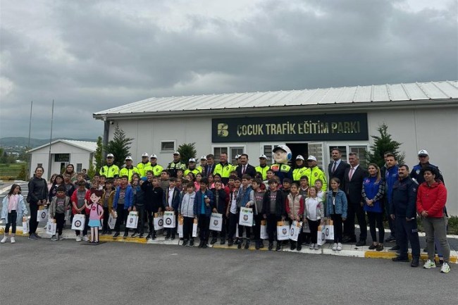 ‘Karayolu Trafik Haftası' kutlanıyor