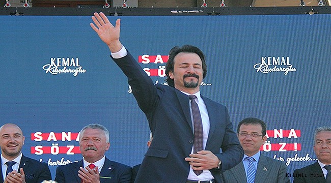 Eylem Ertuğrul kendi köyünde sandığa gömüldü