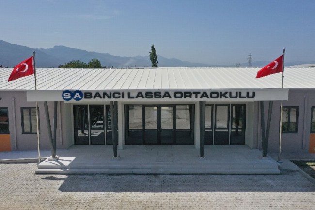 Sabancı Vakfı'ndan rekor sürede Hatay'da okulları açtı