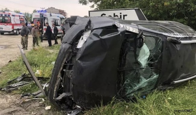 Saltukova’da kaza: 6 yaralı