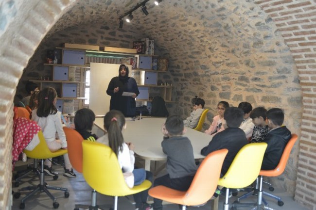 Bursa'da çocuklar 'Molla Yegan'ı çok sevdi