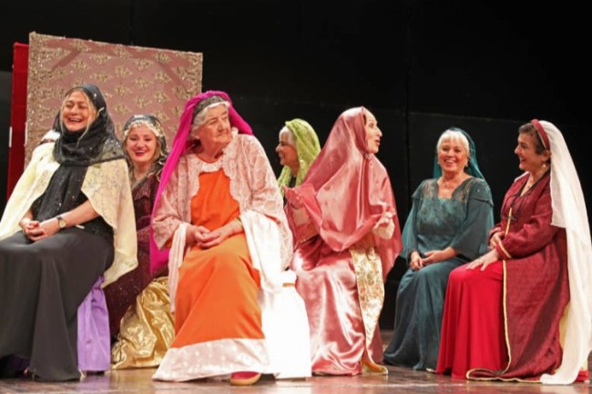 ‘Kuyruklu Yıldız Altında Bir İzdivaç' büyüledi