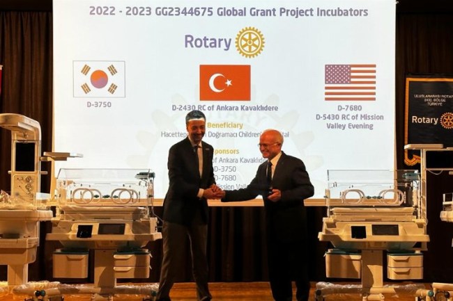 Rotary'den tıbbi cihaz bağışı