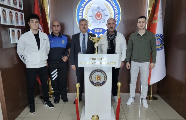 Zonguldak Masa Tenisi şampiyonu Emniyet Müdürlüğü