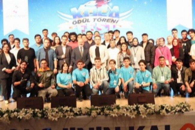 Kocasinan'da KOCAFEST'in yıldızları ödüllendirildi