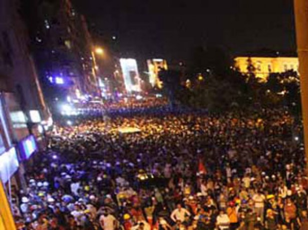 Çatışmalar sürüyor, jandarma da devrede