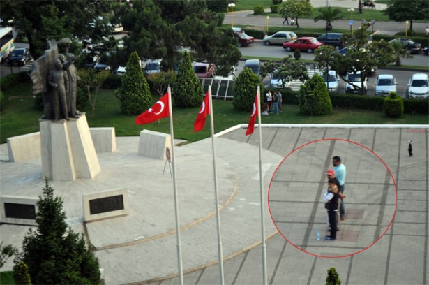 'Duran adam' salgını Ereğli'ye sıçradı!..