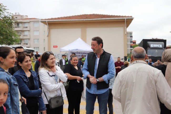 Bandırma'da Başkan Tosun'dan LGS ziyaretleri