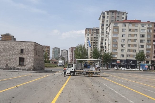 Kayseri Melikgazi'den pazar yerlerine bakım
