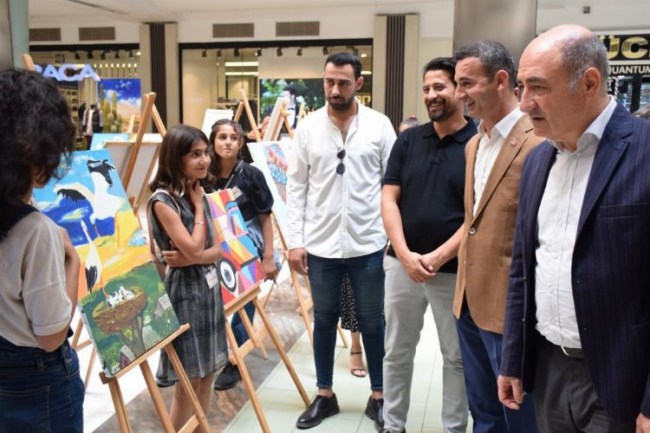 Batman'da köy öğrencileri 'Renklerin İzinden' gitti