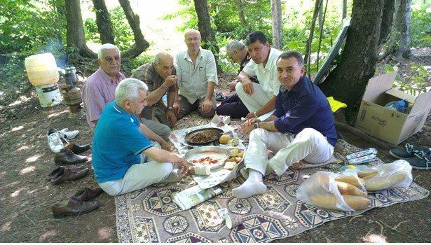 Piknikte buluştular..
