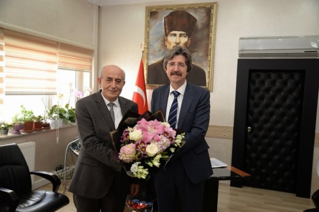 BUÜ Hastanesi'ne Sağlam başhekim