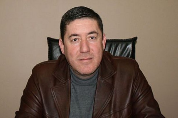 Tekin istifa ediyor!..