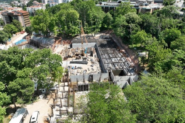 Bursa Havuzlu Park'ta dönüşüm hızlandı