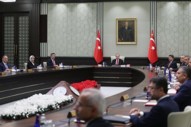 Kabine'de gündem maaş zamları!