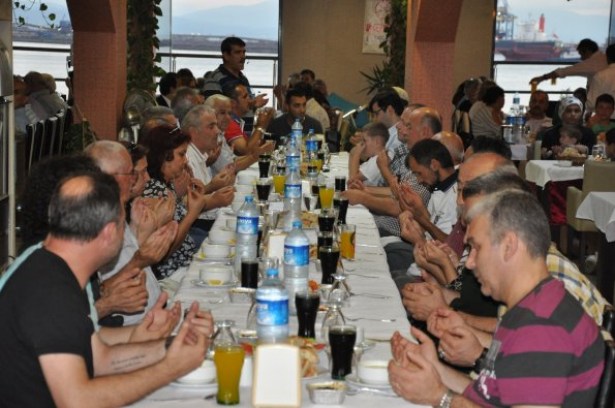 DSP'den gövde gösterisi..