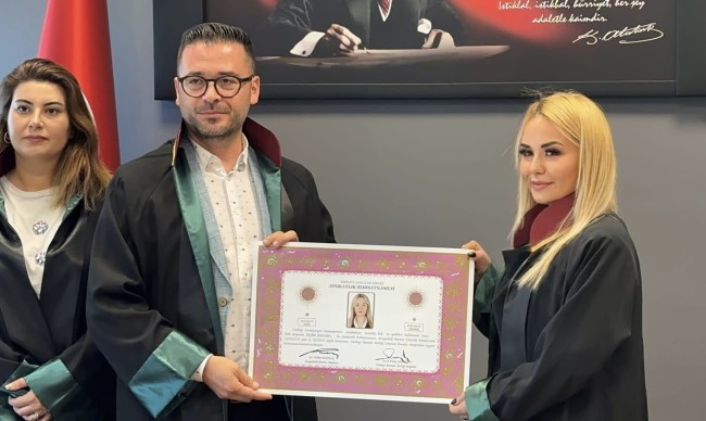 Yeşim Zengin ruhsatını aldı