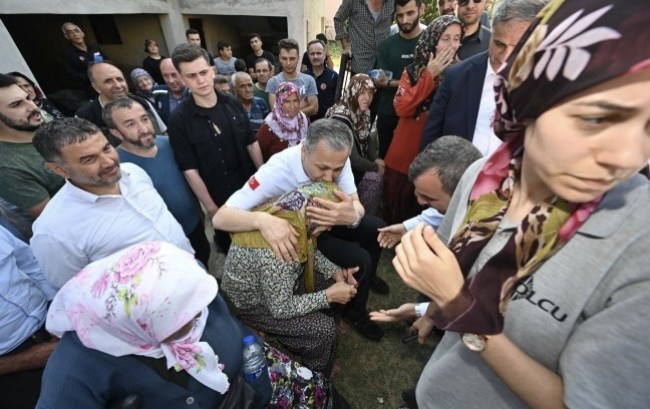 Bakan Yerlikaya Kdz.Ereğli’de incelelerde bulundu