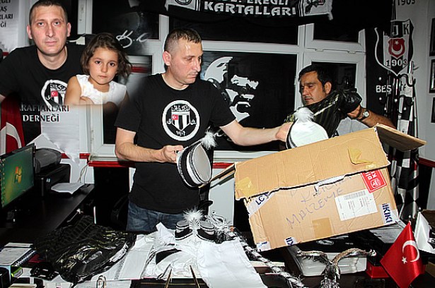 Karakartallardan sünnet şöleni..