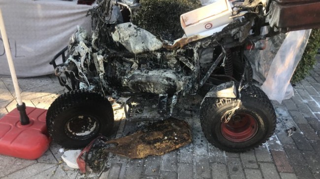 Ağzında sigarayla ATV’ye benzin doldurmaya çalıştı