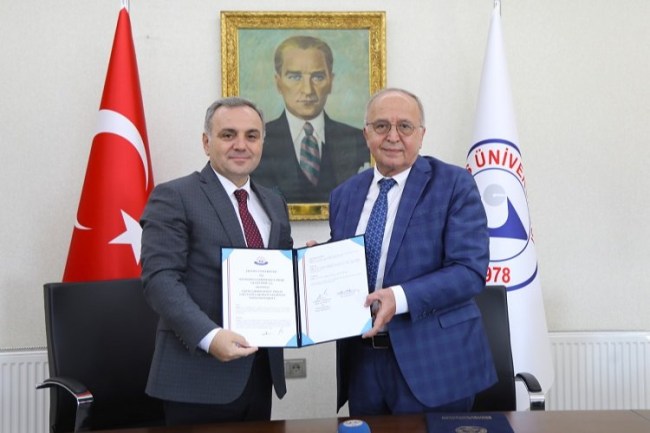 ERÜ'ye hayırsever desteği