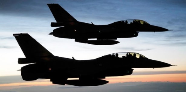 İngiliz ve Suriye Uçakları, Kıbrıs Üzerinde İt Dalaşı Yaptı