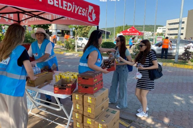 İzmit KPSS'de adayları yalnız bırakmadı