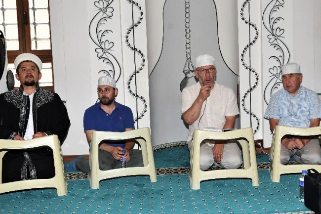 Bursa Osmangazi'de Kediler Tekkesi'nin son şeyhine dualı anma