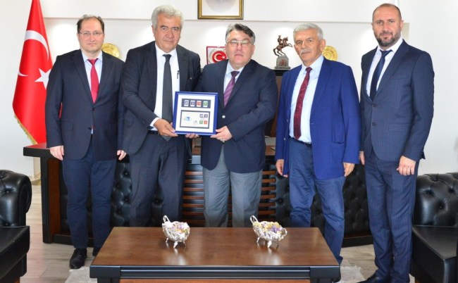 Maden Mühendisleri Mesleki Gelişim Derneği Başkanı Demirkan’dan Rektör Özölçer’e ziyaret