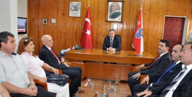 Ak Parti heyeti Özgen'i ziyaret etti..