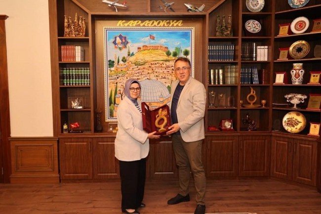 AK Parti vekilinden Mehmet Savran'a ziyaret