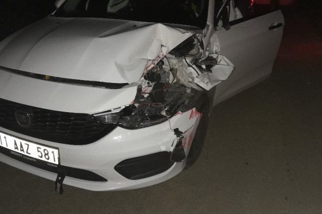 Bilecik'te şerit ihlali: 2 yaralı