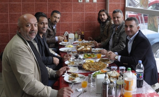 Sesli'den balık partisi!..