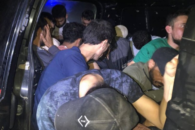 Edirne'de 22 Suriyeli yakalandı